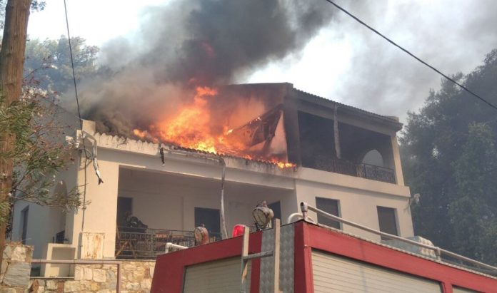 Οι δικαιολογίες των κυβερνήσεων από το 2018 μέχρι σήμερα, για τις πυρκαγιές που καταστρέφουν τις περιουσίες του κόσμου-(VIDEO)