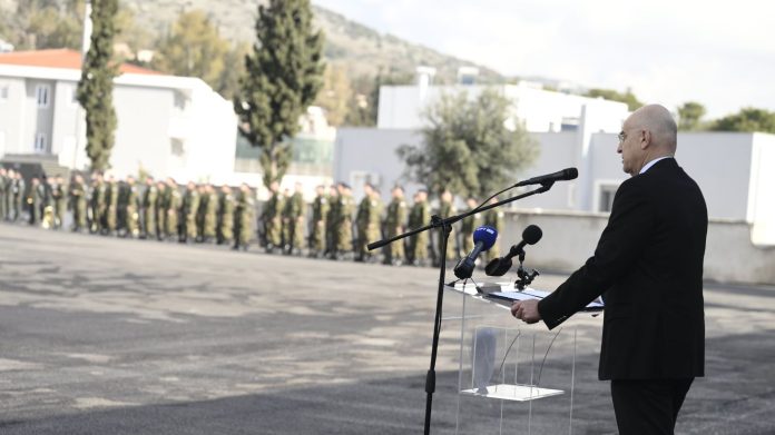 Σάλος στις Ένοπλες Δυνάμεις – Η ΝΔ όρισε κομματική υπεύθυνο για το στρατό εν ενεργεία υπαξιωματικό του Πολεμικού Ναυτικού