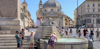 Ιταλία: Στους 18 οι νεκροί από τον καύσωνα