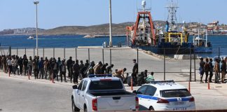 Μεταναστευτικό: Τι προβλέπει το νομοσχέδιο – Αντιπαράθεση κυβέρνησης-αντιπολίτευσης