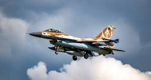 Υεμένη: Ο ισραηλινός στρατός επιτίθεται σε στόχους των Χούθι στο λιμάνι της Χοντέιντα