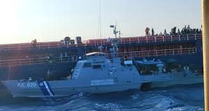 Στη Μαλακάσα θα μεταφερθούν οι 520 αλλοδαποί που διασώθηκαν στα ανοιχτά της Γαύδου