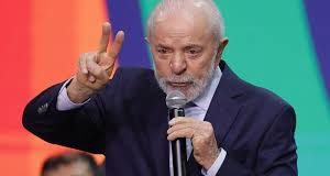 Λούλα κατά Τραμπ: Απαράδεκτος εκβιασμός η απειλή για δασμούς