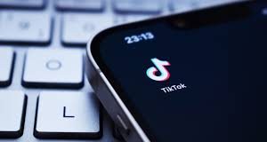 Πατέρας στο Πακιστάν σκότωσε τη 16χρονη κόρη του επειδή αρνούνταν να κλείσει τον λογαριασμό της στο TikTok