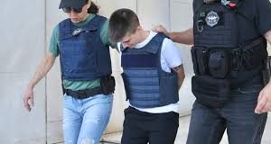 Ειρήνη Μουρτζούκου: Με σκυμμένο το κεφάλι έφυγε από τη ΓΑΔΑ – Ο θάνατος του Παναγιώτη και το κοινό εύρημα που την «έκαψε»