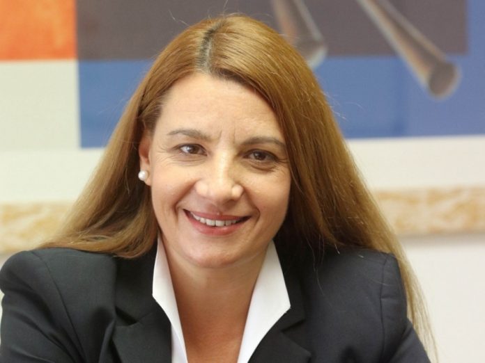 Ξηλώνουν τον Πρωτοψάλτη από τη ΔΥΠΑ και βάζουν την Γιάννα Χορμόβα! Οι «καυτοί» φάκελοι και η σιωπή της μέχρι σήμερα
