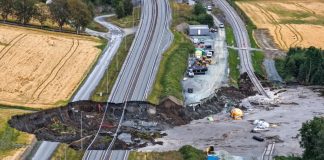 Νορβηγία: Κατολίσθηση κατέστρεψε τμήμα αυτοκινητοδρόμου και σιδηροδρομικής γραμμής – Αναφορές για ένα νεκρό