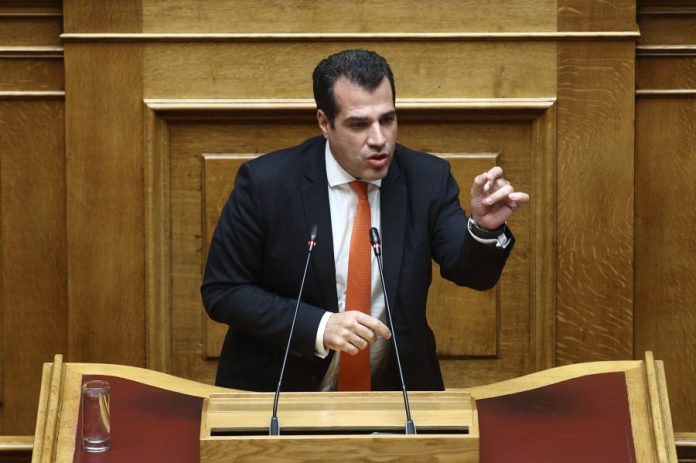 Τα Fake news, ο μετανάστης, ο Πλεύρης και ο …Χρηστίδης!