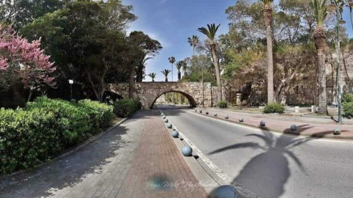 3db6088b17ec6986d89a89c82c07e7da-b