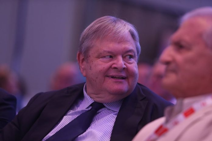 Κόκκινο πανί ο Ευ. Βενιζέλος για το Μέγαρο Μαξίμου