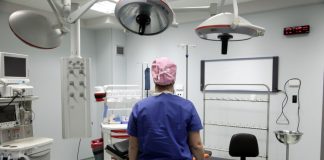 ΠΑΣΟΚ στην κυβέρνηση: Το ΕΣΥ δεν αποτελεί πρόσφορο έδαφος για επικοινωνιακά παιχνίδια – Σοβαρευτείτε