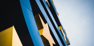 Αιχμές της «Καθημερινής» για το Ταμείο Ανάκαμψης