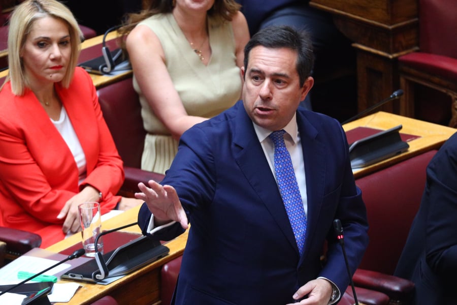 a4e57b3feb7c853602ff5388acee99ad_L