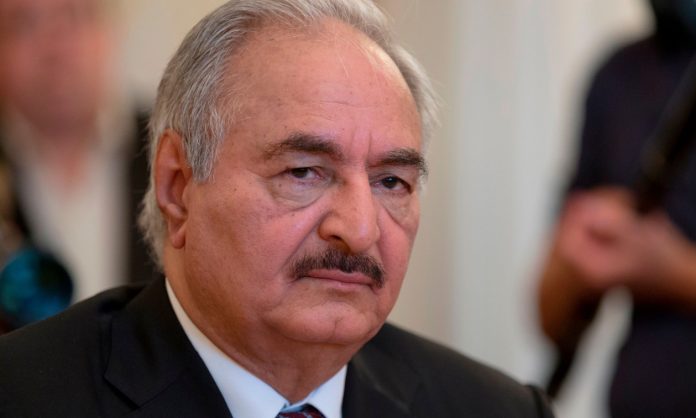 Μυστήριο με φορτηγό πλοίο στον Αστακό: Τα σενάρια για στρατιωτικό υλικό στον Χαφτάρ