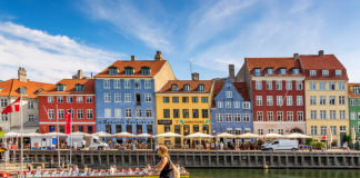 Η Κοπεγχάγη χρέωνε παράνομα τέλη γάμου σε ζευγάρια που παντρεύονταν εκεί – Θα επιστρέψει 3 εκατ. ευρώ