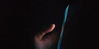 Smartphones: Πώς γνωρίζουν τόσες προσωπικές μας λεπτομέρειες – Οι «αόρατες» τεχνολογίες