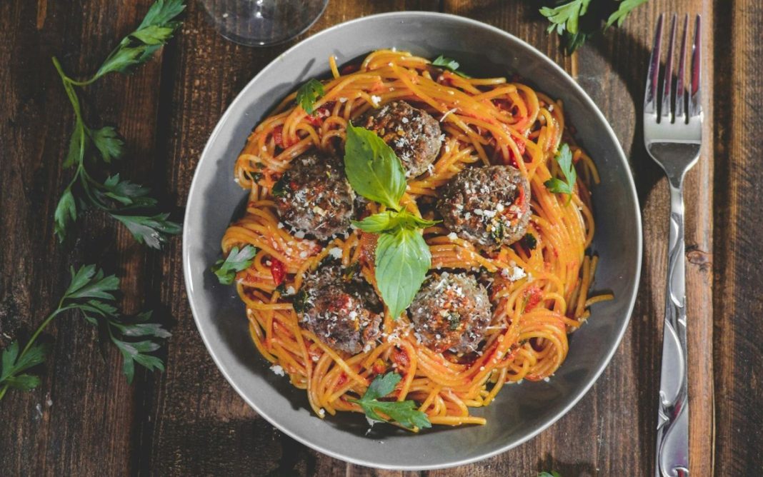 fatemeh-habibyar-f6yb230QsF0-unsplash-1200x750