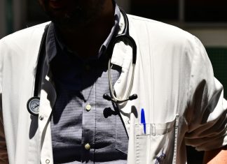 Αυξάνεται κατά 30% η ιατρική αμοιβή – Τι ανακοίνωσε ο Γεωργιάδης