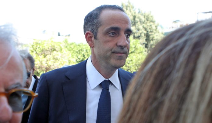 Ο ορυμαγδός για τον Δημητριάδη και τα «πονηρά» σχέδια