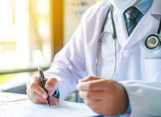 Αθήνα: Συνελήφθη γιατρός ο οποίος εξέδιδε και διακινούσε συνταγές ναρκωτικών χαπιών