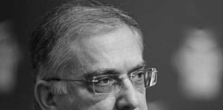 Ο κρύος ιδρώτας που λούζει τον Θεοδωρικάκο για την βαρύτατη δικογραφία με τον γιό του και αξιωματικούς της ΕΛ.ΑΣ. και τα ραντεβού στο Μαξίμου με το τελεσίγραφο