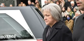 Μήνυμα με νόημα από τη μητέρα του αδικοχαμένου Βασίλη Καλογήρου: «Όλα περνάνε και όλα φεύγουν…»