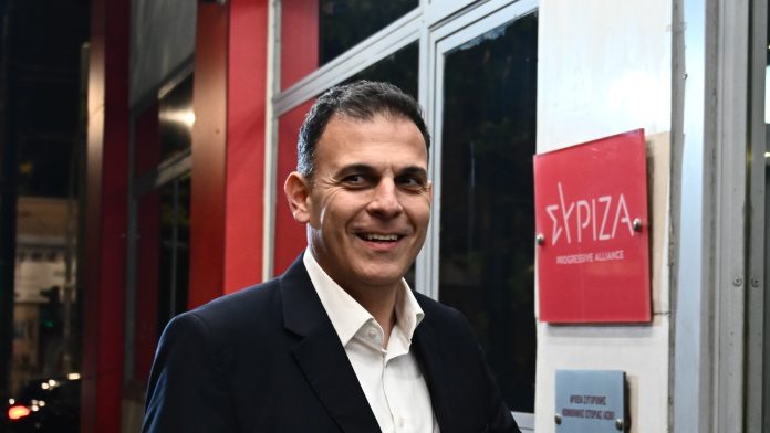 Καραμέρος από ΔΕΘ: «Η κυβέρνηση σαπίζει από σκάνδαλα – Ο Μητσοτάκης κάτω από τον πήχη»
