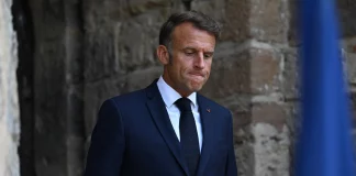 Γαλλία: Το αδιέξοδο «αγγίζει» τον Μακρόν που ξεμένει από πρωθυπουργήσιμους, ενώ τα spreads τραβούν την ανηφόρα