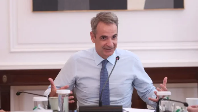 Ο Κυριάκος Μητσοτάκης ετοιμάζει το «πακέτο» της ΔΕΘ: Στο τραπέζι ρυθμίσεις για ενοίκια, φορολογία και «προσωπική διαφορά» συνταξιούχων