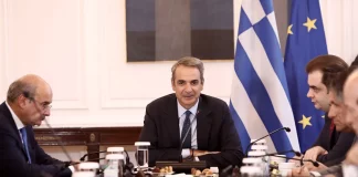 Μητσοτάκης στο υπουργικό: Στόχος η βελτίωση της καθημερινότητας του πολίτη