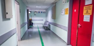 Στην αντεπίθεση περνούν οι νοσοκομειακοί γιατροί- Σκληρή απάντησή για τα «βραχιολάκια»