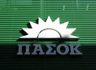 ΠΑΣΟΚ: Ποιον κρατά ο φερόμενος εγκέφαλος του κυκλώματος, κ. Χιλετζάκης, και δεν τον διαγράφει η ΝΔ;