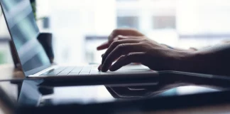 38χρονος Έλληνας υποχρέωνε ανήλικη στη Βουλγαρία να κακοποιεί σεξουαλικά την αδελφή της