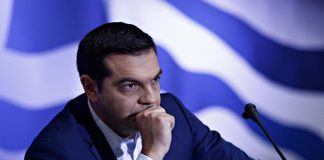 Τσίπρας – ΣΥΡΙΖΑ: Βίοι παράλληλοι – Χωρίς «σκιάχτρο» το Μαξίμου, ψάχνει αφήγημα απέναντι στον πρώην πρωθυπουργό
