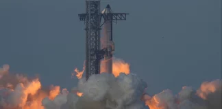 Η SpaceX ολοκλήρωσε με επιτυχία την 10η δοκιμαστική πτήση του Starship, του ισχυρότερου πυραύλου στον κόσμο – Δείτε βίντεο