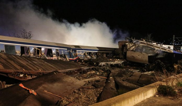 Τέμπη: 2,5 χρόνια μετά το πολύνεκρο έγκλημα το πόρισμα της ΔΑΕΕ – «Δεν βρήκαν τίποτα»!