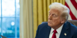 ΗΠΑ: Ο Τραμπ πιέζει 17 φαρμακευτικές εταιρείες να μειώσουν τις τιμές των φαρμάκων