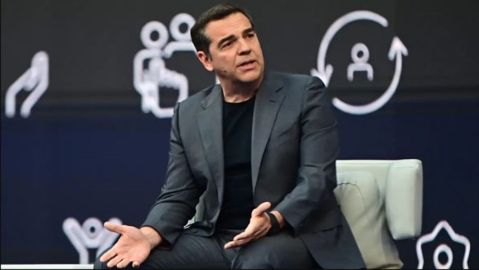 Το ΕΣΥ διασωληνωμένο, οι διακοπές λόγω ακρίβειας είδος απαγορευμένο, του Μητσοτάκη δεν ιδρώνει το αυτί, αλλά του γυρίζει το μάτι που ο Τσίπρας πεθύμησε την ενεργό πολιτική