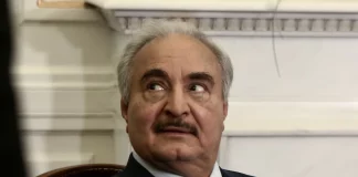 Λιβύη: Ο Χάφταρ συναντήθηκε με τον επικεφαλής των τουρκικών μυστικών υπηρεσιών – Συζήτησαν για το μεταναστευτικό