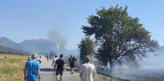 Καλύτερη η εικόνα της φωτιάς στην Αγορά Θεσπρωτίας – Σηκώθηκαν 3 εναέρια, δείτε βίντεο