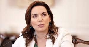 Η Όλγα και τα παράσιτα…