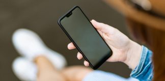 Θεσσαλονίκη: “Ξάφρισαν” κινητό από κατάστημα στο κέντρο και το… πούλησαν σε άλλο κατάστημα με κινητά τηλέφωνα