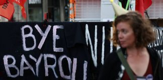 Γαλλία: Οι πρώτες αντιδράσεις μετά την πτώση Μπαϊρού – Η στάση των Σοσιαλιστών και οι «πρόθυμοι να αναλάβουν»