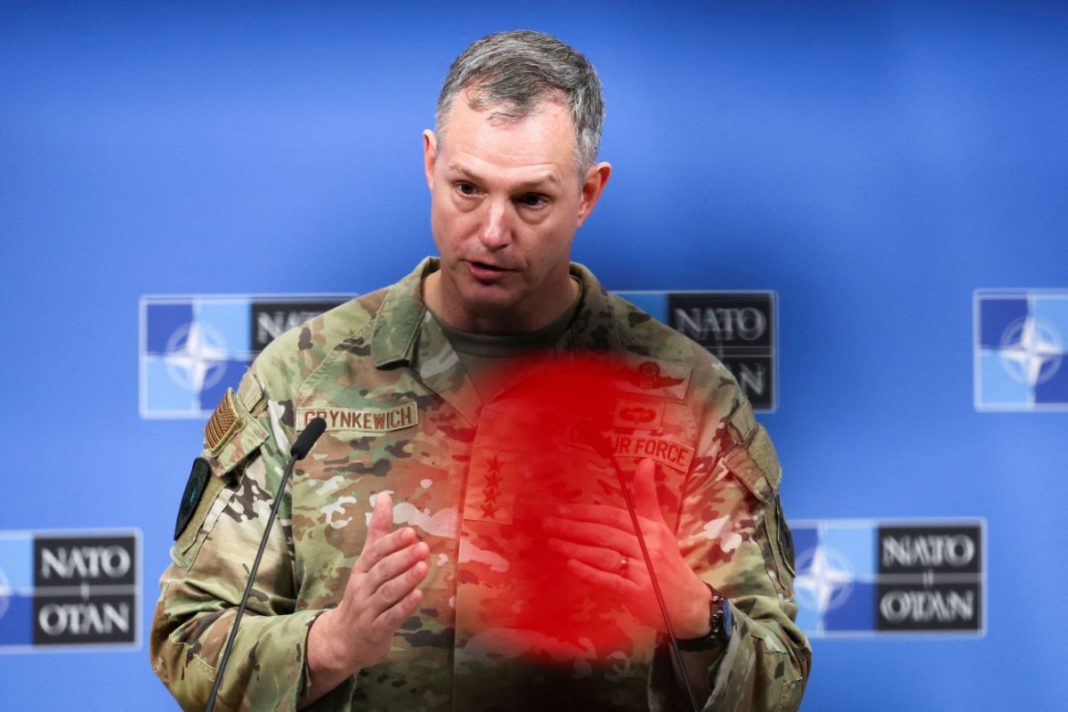 2025-09-12T170430Z_519299044_RC2FQGA8LA2D_RTRMADP_5_UKRAINE-CRISIS-NATO-1200x800