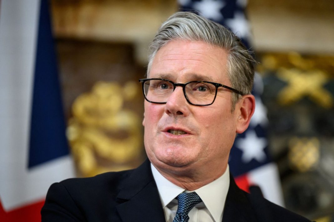 2025-09-18T201510Z_1798166537_RC2EUGAX9Y0Y_RTRMADP_5_USA-TRUMP-BRITAIN-1200x800