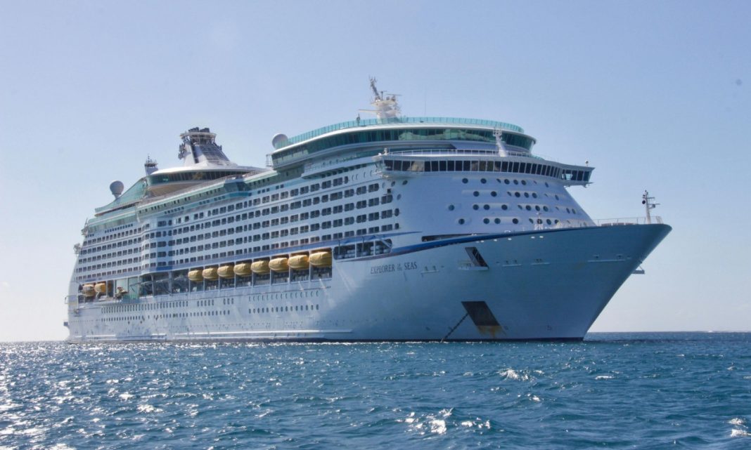 2ce65a81-krouazieroploio