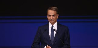 Ούτε μια αναφορά στα εθνικά και τους πολέμους!