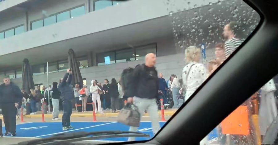 5a4bc441516c57b44aa52b7d7f9f428e_L