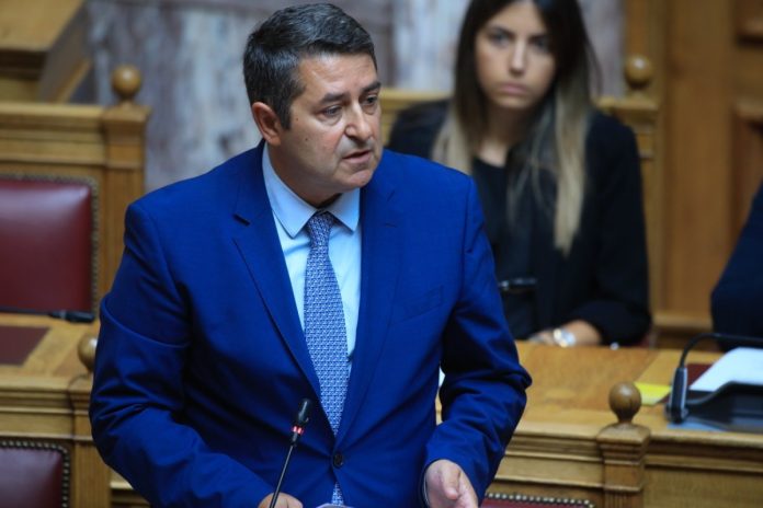 Γιώργος Μυλωνάκης: Ο άνθρωπος που ήθελε να γίνει «Γρηγόρης» στη θέση του Γρηγόρη – Οι γκρίνιες και οι «νέοι κοριοί»