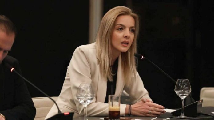 ΟΠΕΚΕΠΕ: Στο μικροσκόπιο της Ευρωπαϊκής Εισαγγελίας η Πόπη Σεμερτζίδου